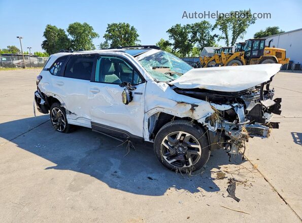 4S4SLSR75T3064884 2026 SUBARU FORESTER White Delantero derecho