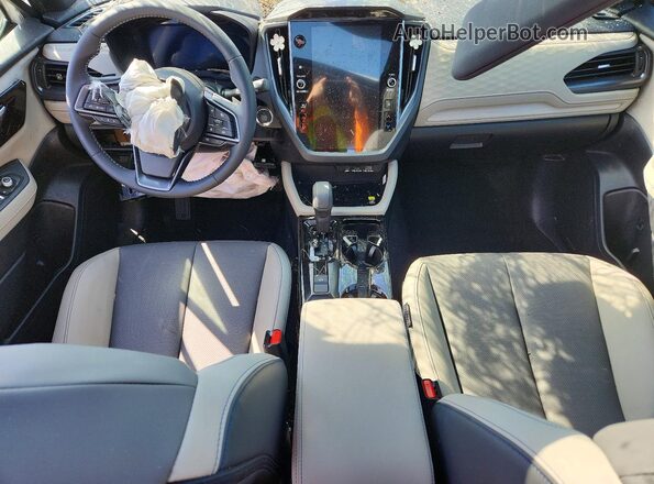 4S4SLSR75T3064884 2026 SUBARU FORESTER White Vista del salpicadero