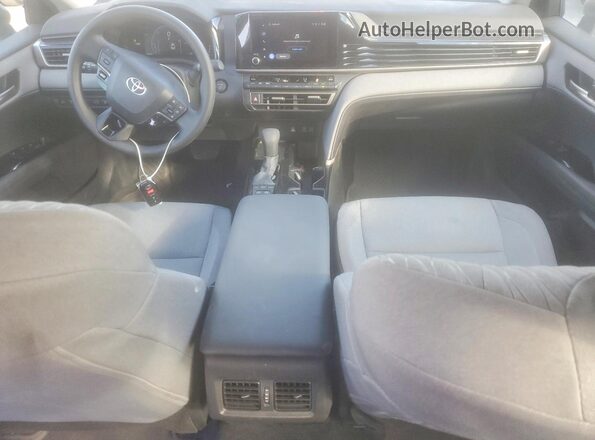 4T1DAACK9SU576694 2025 TOYOTA CAMRY Silver Dashboard view