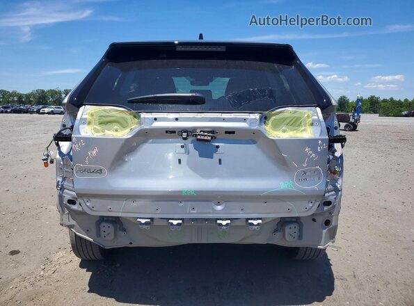 4T3E6RFV2NU098284 2022 TOYOTA RAV4 Silver Вид ззаду
