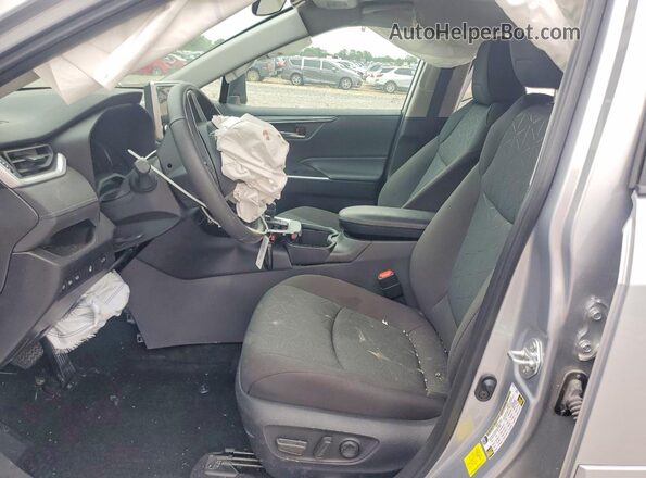 4T3RWRFV0RU121827 2024 TOYOTA RAV4 Silver Вид салону спереду