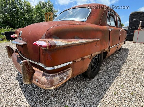 B1MP140147 1951 FORD CUSTOM Brown Front view