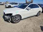 2017 Mercedes-benz C 300 Белый vin: 55SWF4JB4HU201654