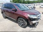 2019 Honda Pilot Touring Burgundy vin: 5FNYF5H98KB025590
