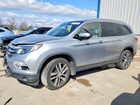 2017 Honda Pilot Touring Серебряный vin: 5FNYF6H95HB076706