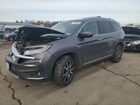2019 Honda Pilot Touring Gray vin: 5FNYF6H96KB087429
