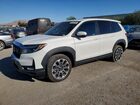 2024 Honda Passport Exl White vin: 5FNYF8H55RB018511