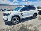 2022 Honda Passport Trail Sport White vin: 5FNYF8H68NB026251