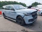 2025 Lincoln Navigator Reserve L Light Blue vin: 5LMJJ3LG3SEL11691