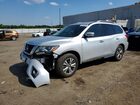 2018 Nissan Pathfinder Sv Silver vin: 5N1DR2MM5JC640474