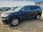 2016 Toyota Highlander Le Black vin: 5TDBKRFH3GS331201