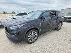 2022 Toyota Highlander Platinum Black vin: 5TDFZRAH9NS108937