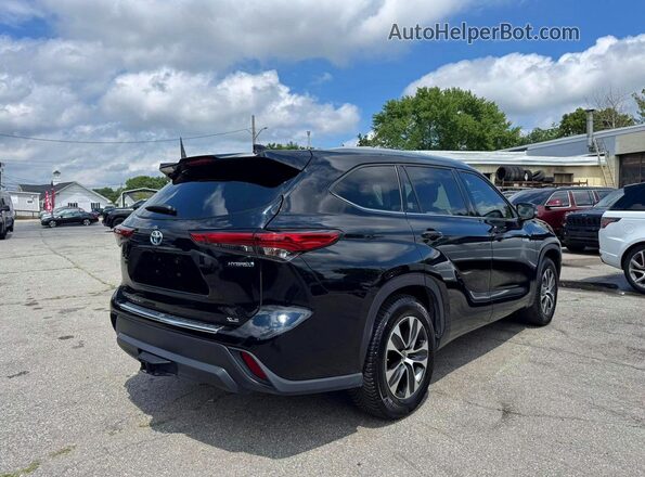 2021 TOYOTA HIGHLANDER HYBRID XLE