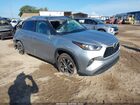 2020 Toyota Highlander Xle Silver vin: 5TDGZRBH9LS026335