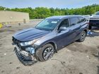 2020 Toyota Highlander Xle Gray vin: 5TDHZRBH2LS508889