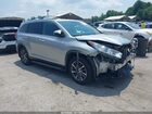 2019 Toyota Highlander Xle Silver vin: 5TDJZRFH0KS993026