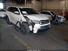 2018 Toyota Highlander Xle White vin: 5TDJZRFH4JS529820