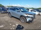 2019 Toyota Highlander Xle Silver vin: 5TDJZRFH4KS605313