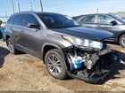2019 Toyota Highlander Xle Gray vin: 5TDJZRFHXKS611357