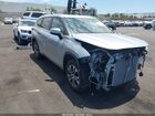 2024 Toyota Highlander Xle Серебряный vin: 5TDKDRAH3RS538823