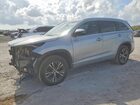 2016 Toyota Highlander Xle Silver vin: 5TDKKRFH2GS121625