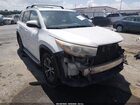 2016 Toyota Highlander Xle V6 White vin: 5TDKKRFH2GS175717