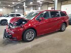 2025 Toyota Sienna Le Burgundy vin: 5TDKRKEC5SS277062