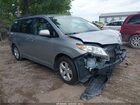 2017 Toyota Sienna Le 8 Passenger Silver vin: 5TDKZ3DC0HS784452
