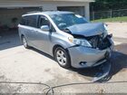 2017 Toyota Sienna Le 8 Passenger Silver vin: 5TDKZ3DC0HS810404