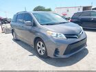 2018 Toyota Sienna Le 8 Passenger Gray vin: 5TDKZ3DC9JS954586
