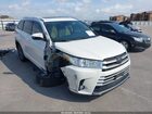2018 Toyota Highlander Xle White vin: 5TDKZRFH1JS544201