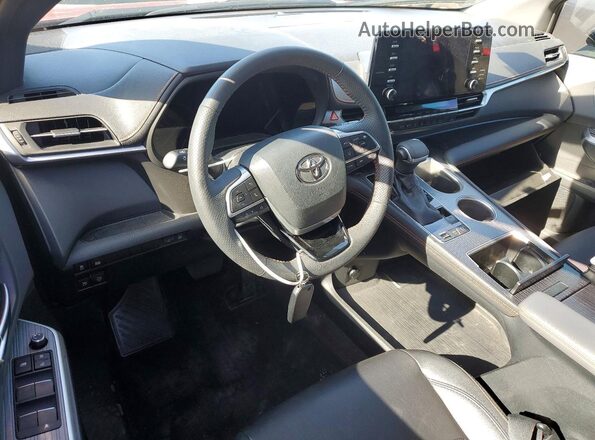 5TDXSKFC7PS077221 2023 TOYOTA SIENNA Красный Вид панели приборов