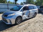 2018 Toyota Sienna Xle 8-passenger Silver vin: 5TDYZ3DC7JS917403