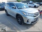 2017 Toyota Highlander Le Silver vin: 5TDZARFH9HS023503