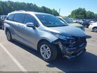 2022 Toyota Sienna Limited Silver vin: 5TDZRKEC6NS123852