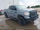 2019 Toyota Tundra Sr5 5.7l V8 Gray vin: 5TFUW5F18KX780336