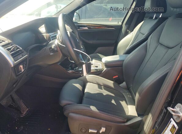 5UX33DT08N9K79688 2022 BMW X4 Черный Вид салона спереди