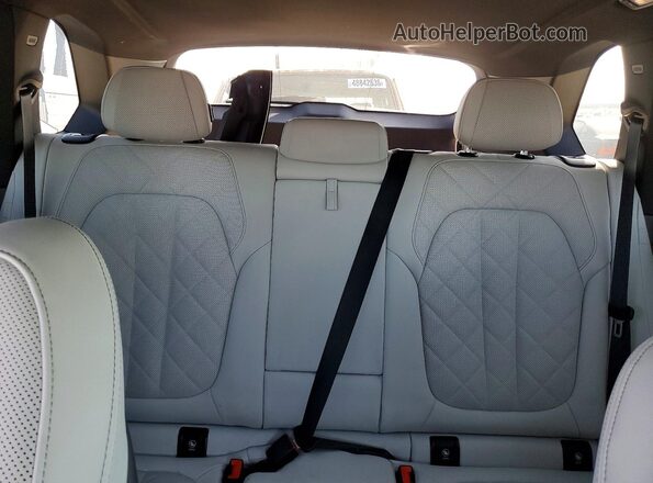 5UX43EU04S9X77889 2025 BMW X5 Черный Вид задних сидений