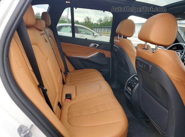 5UXTA6C07M9G43070 2021 BMW X5 White Rear interior view