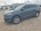 2020 Kia Sorento Lx Blue vin: 5XYPG4A32LG688317