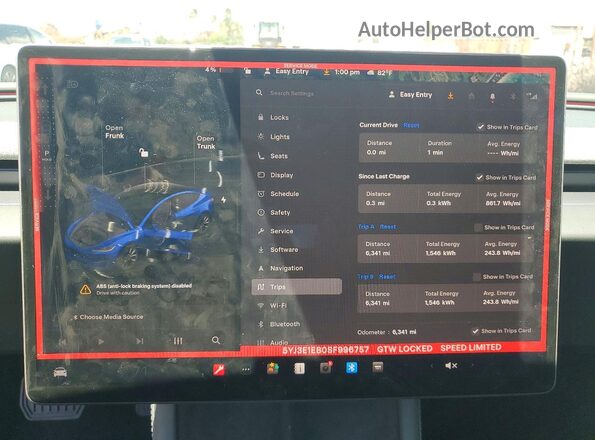 5YJ3E1EB0SF996757 2025 TESLA MODEL Серебряный Вид щитка приборов