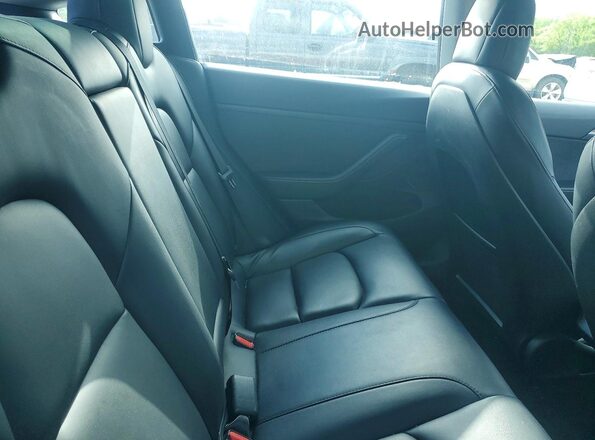 5YJ3E1EB4MF079632 2021 TESLA MODEL Red Հետևի նստատեղերի տեսք