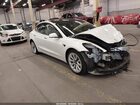 2022 Tesla Model 3 Long Range Dual Motor All-wheel Drive Белый vin: 5YJ3E1EB6NF365600