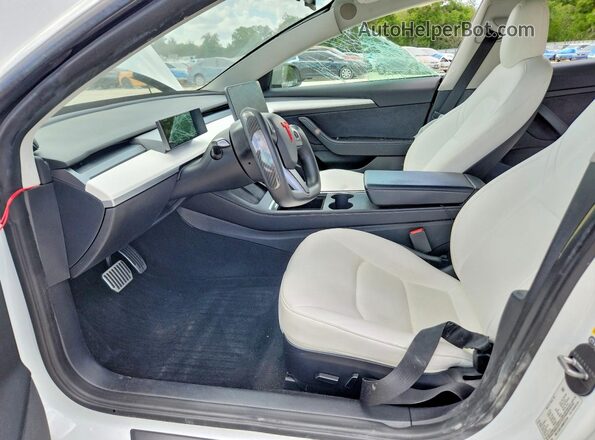5YJ3E1EB9NF231244 2022 TESLA MODEL White წინა სალონის ხედი