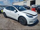 2021 Tesla Model Y Standard Range Rear-wheel Drive White vin: 5YJYGDEDXMF103015