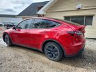 2021 Tesla Model Y Red vin: 5YJYGDEE0MF072138