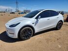 2020 Tesla Model Y White vin: 5YJYGDEE2LF041889