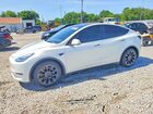 2021 Tesla Model Y White vin: 5YJYGDEE3MF108243