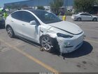 2021 Tesla Model Y Long Range Dual Motor All-wheel Drive White vin: 5YJYGDEE3MF213672