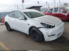 2021 Tesla Model Y Long Range Dual Motor All-wheel Drive White vin: 5YJYGDEE4MF277171